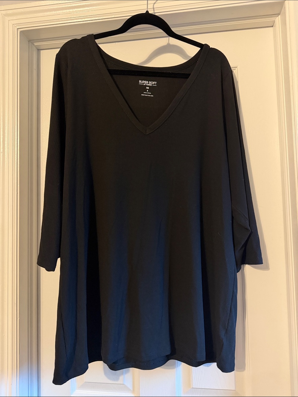 torrid Black V-Neck Tunic Top